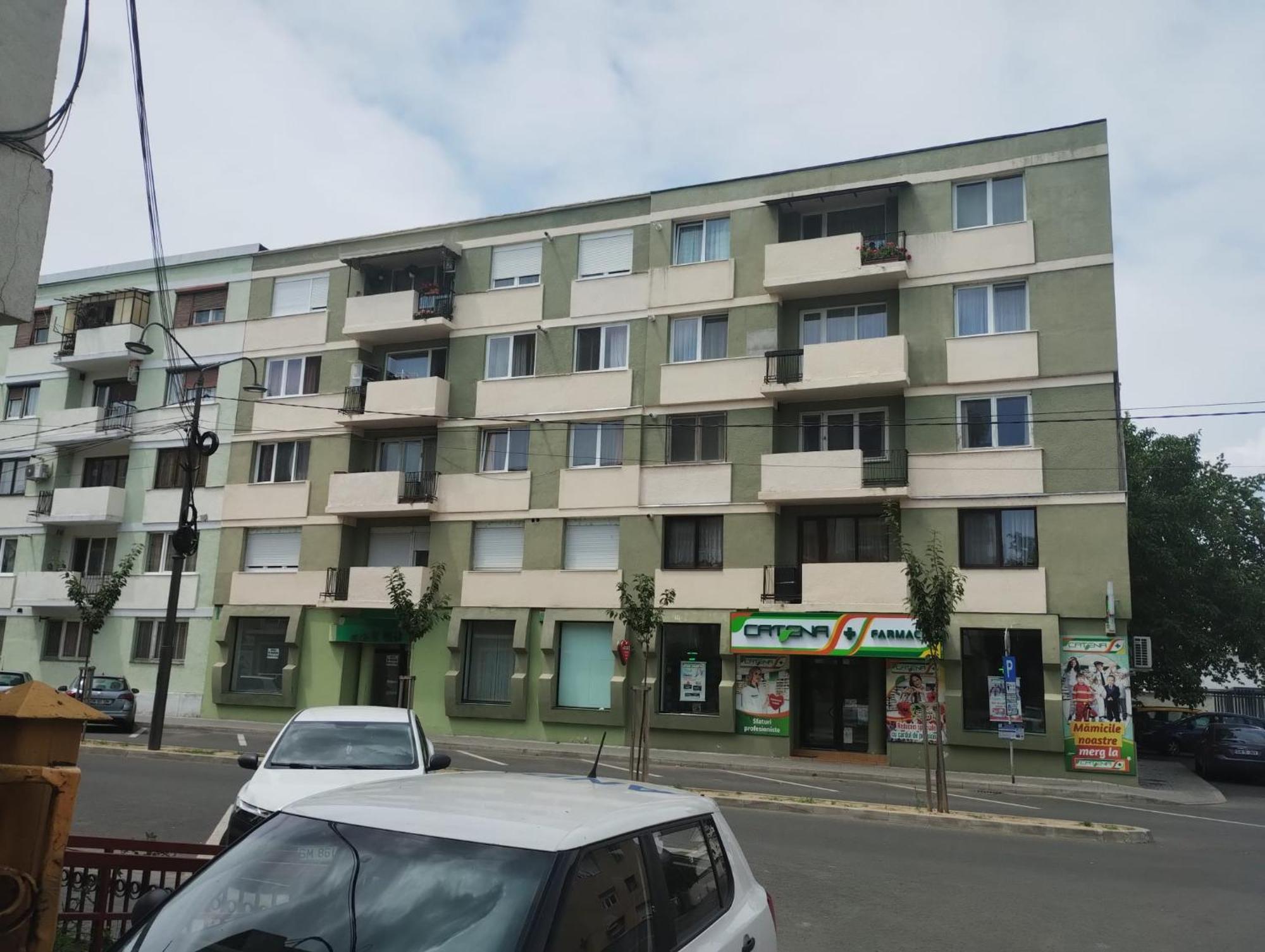 White Apartment *